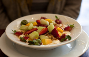 fruit & yogurt granola - womensdietnetwork.com